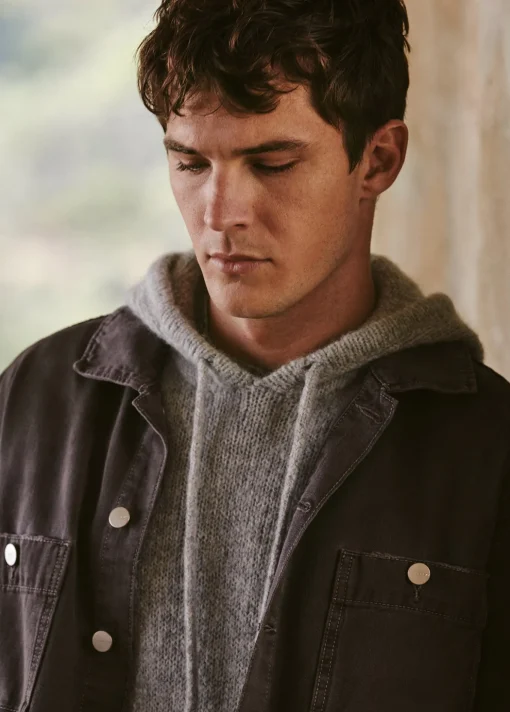HOODIE SWEATER