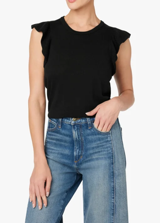 THE KAELI WEIGHTLESS TANK