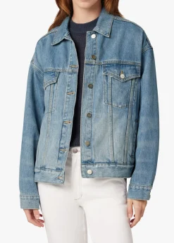 THE OVERSIZED JACKET
