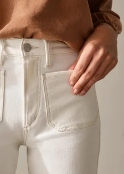 THE PATCH POCKET ANKLE BOOTCUT