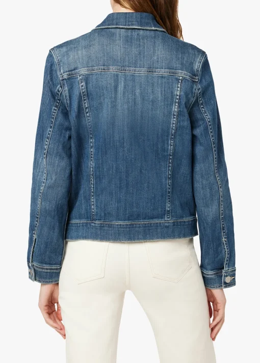 THE RELAXED JACKET