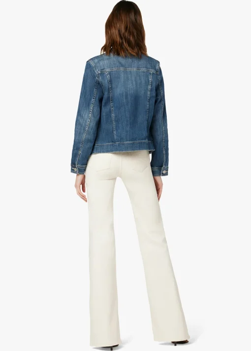 THE RELAXED JACKET